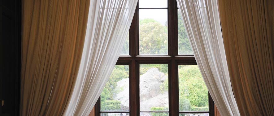Peterborough, NH drape blinds cleaning